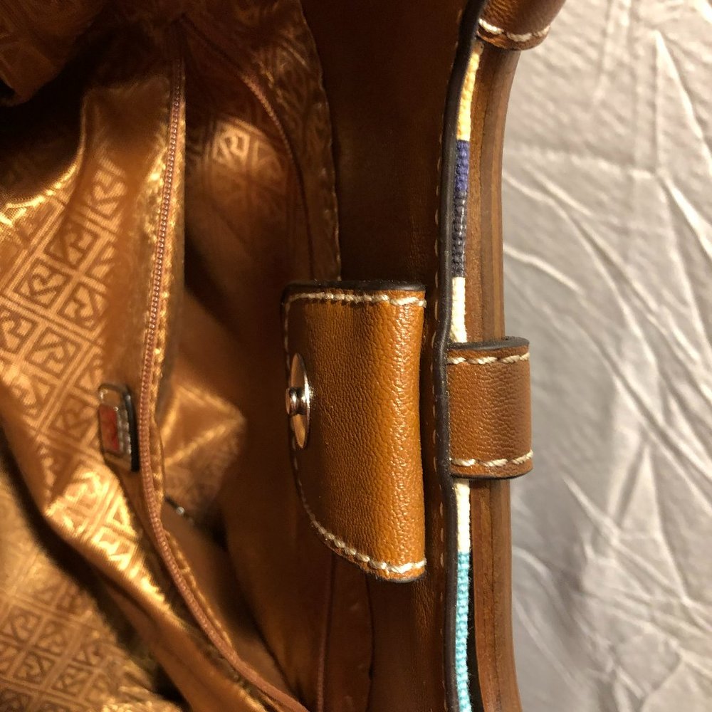Pastels and Navy Canvas Bag with Wooden Handles - Picture 6 of 11